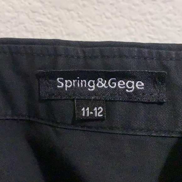 Full Black Button Up T-Shirt - Picture 3 of 3